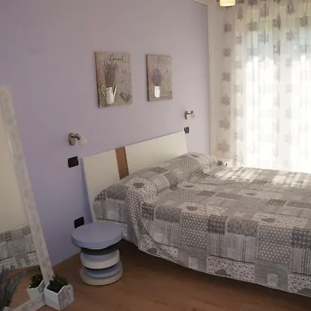 Buondi In Langa 2* Alba (Piedmont)